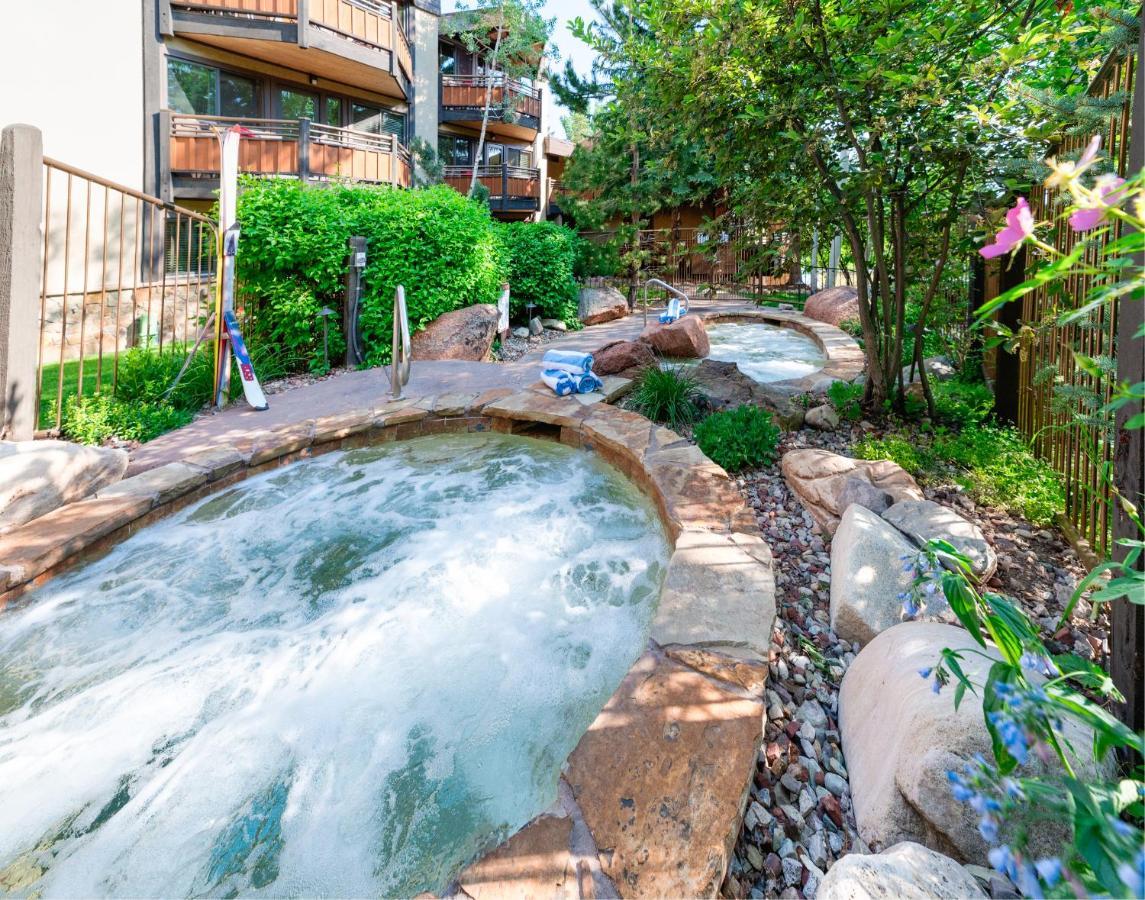 Laurelwood Condominiums 408 斯诺马斯村 外观 照片