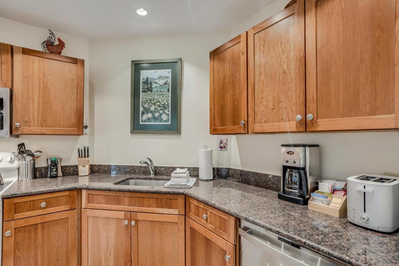 Laurelwood Condominiums 408 斯诺马斯村 外观 照片